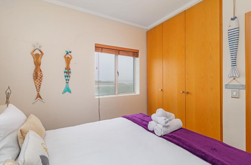 To Let 3 Bedroom Property for Rent in Dolphin Beach Western Cape